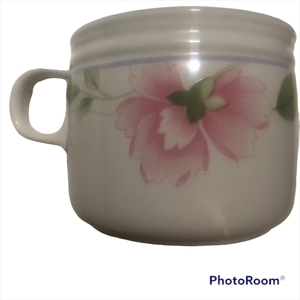 Savoir Vivre Hearts Delight Pink Floral Mug